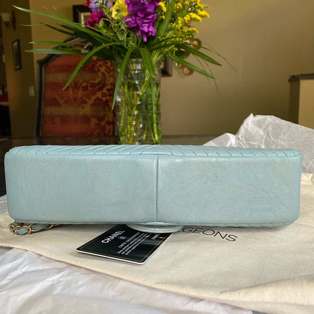 Chanel Chevron Flap Bag Light Blue - Picture 4 of 11